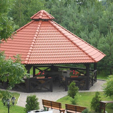 Hotel Zajazd Bialy Mlyn Sterławki Wielkie Exterior foto