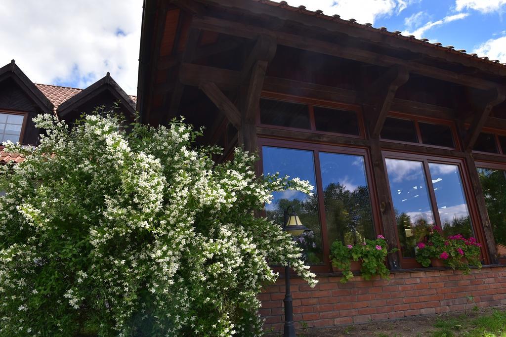 Hotel Zajazd Bialy Mlyn Sterławki Wielkie Exterior foto